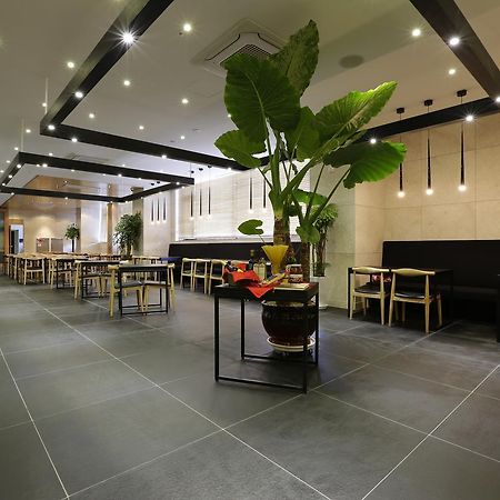 Hotel The Designers Incheon Bagian luar foto
