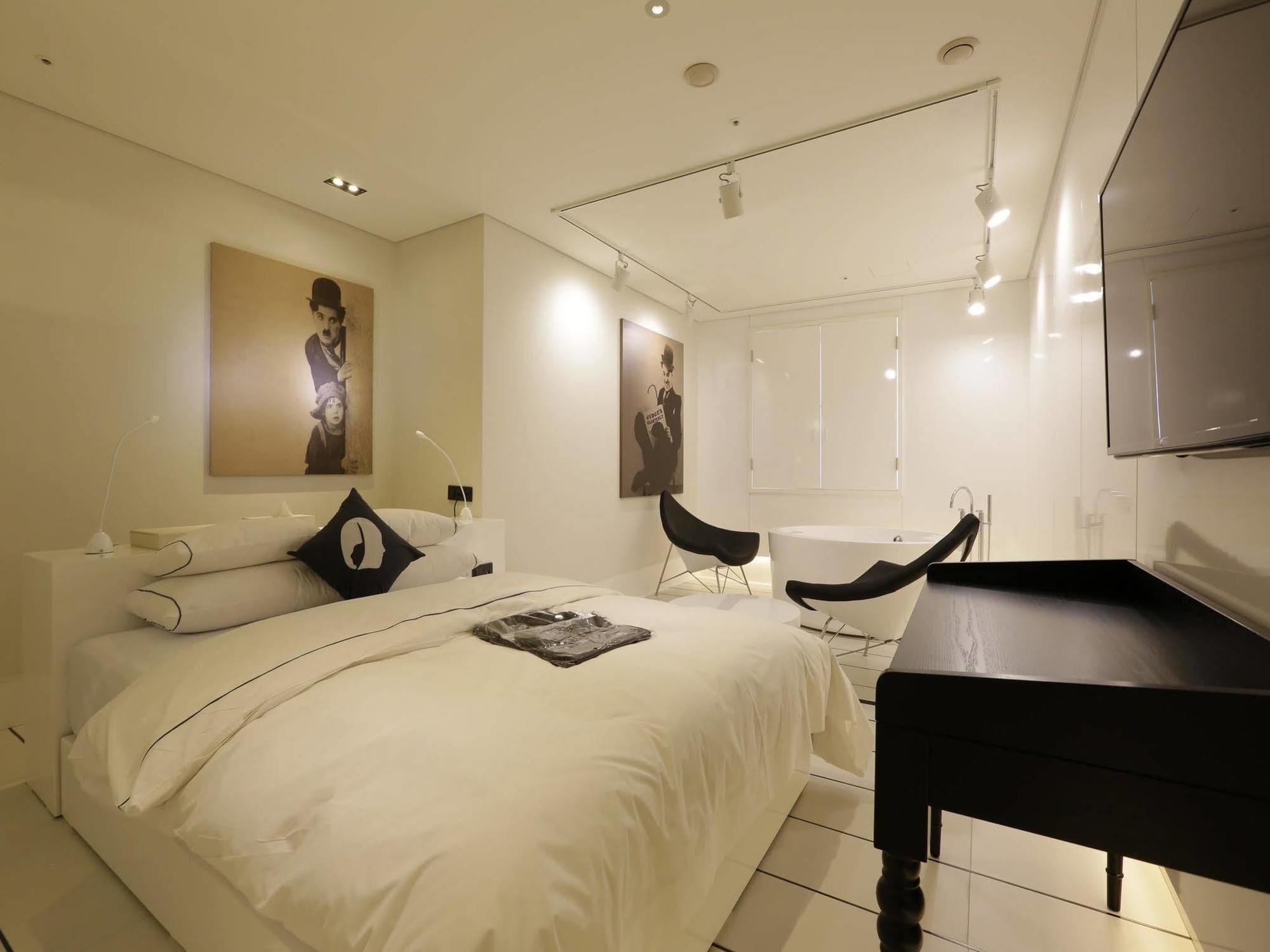 Hotel The Designers Incheon Bagian luar foto