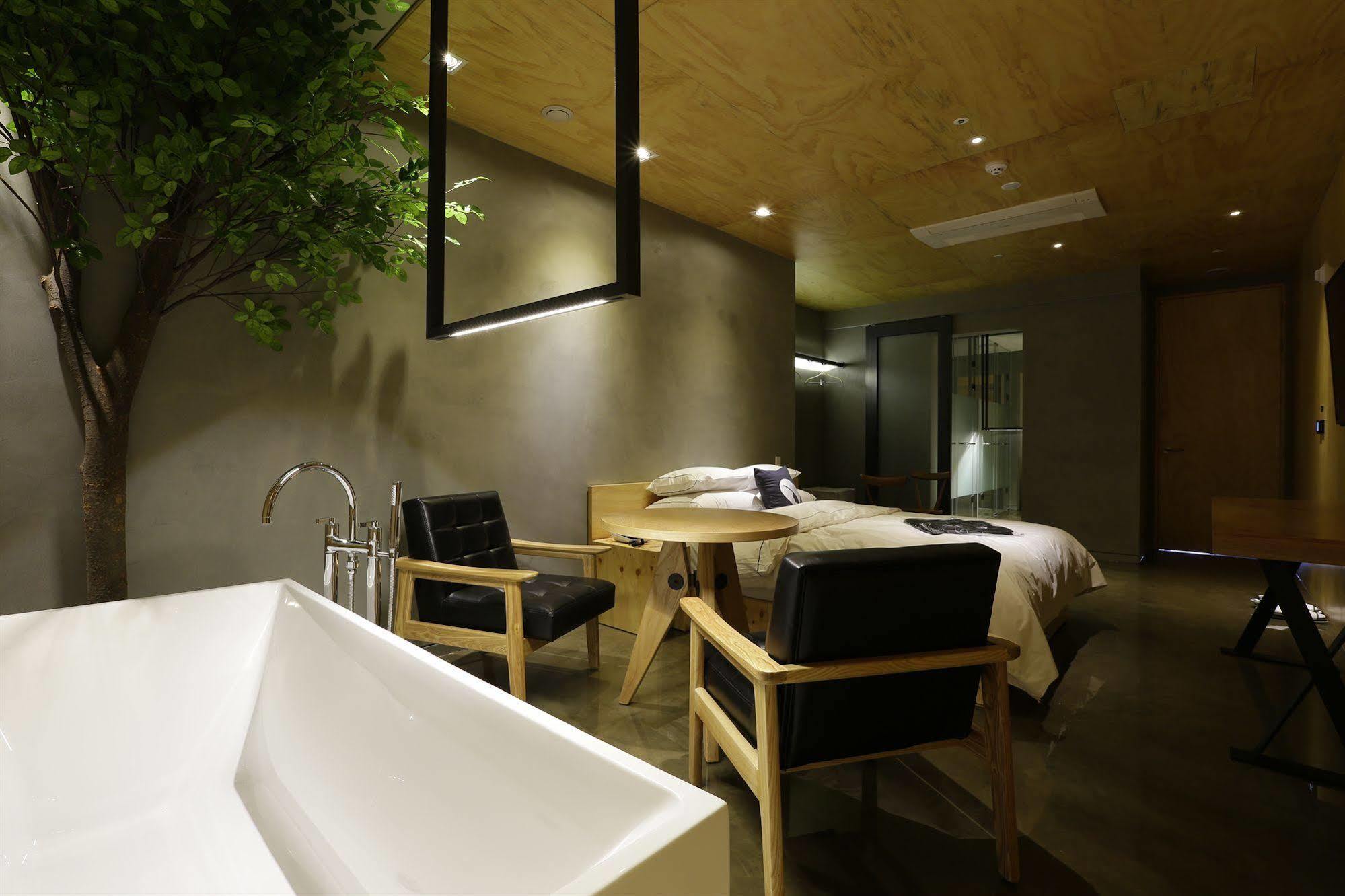 Hotel The Designers Incheon Bagian luar foto